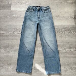Hollister Light Blue Straight Leg Jeans size 0